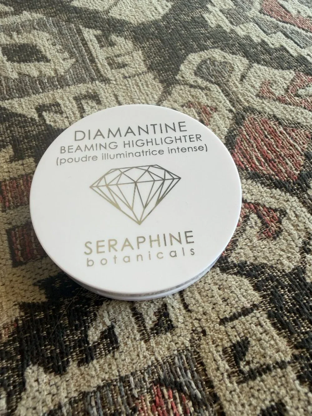 Diamantine Beaming Highlighter in Oyster